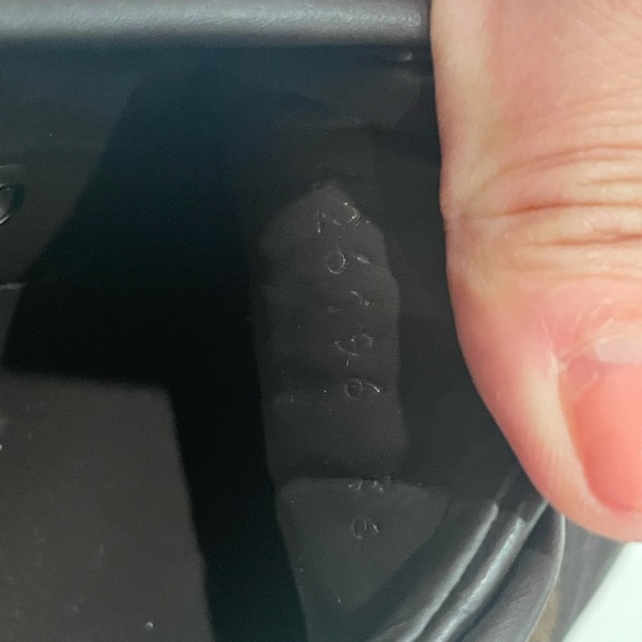 Women's Gucci  Size 6.5 Authentic - Picture 5 of 6